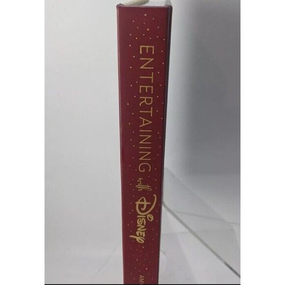 Entertaining with Disney by Amy Croushorn 2019 Hardcover Excellent Condition - Picture 5 of 13